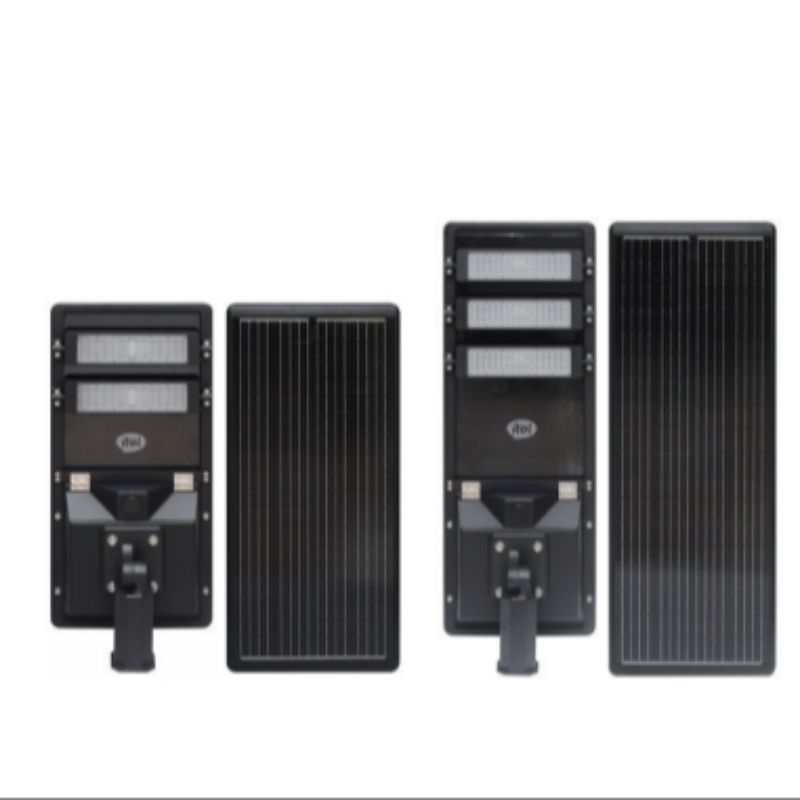 太阳能路灯 300 颗 LED 灯珠 光照 100㎡ 户外工程级照明