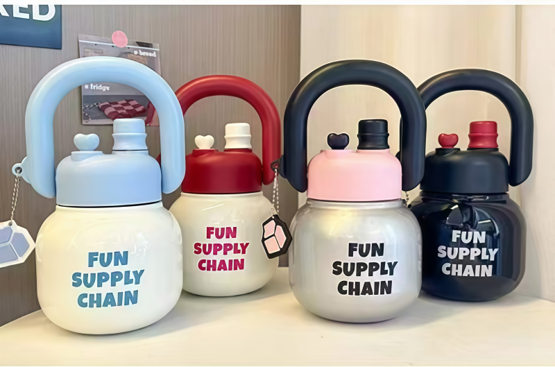 A new type of stainless steel insulated cup with a handle and straw, a portable large-bellied cup for women with a high appearance level pic 1
