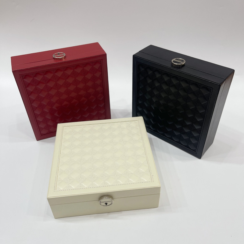 Qiyun Jewelry French Embroidery Storage Box, High-end large-capacity jewelry box with mirror, Gold jewelry storage box