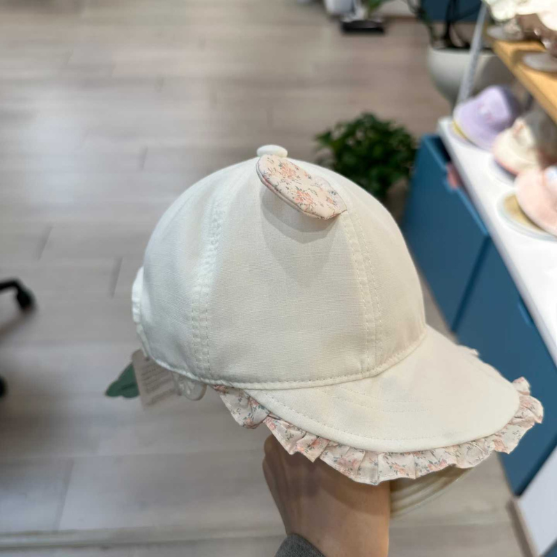 A wide-brimmed fisherman's hat suitable for babies aged 6 to 12 in summer Specification drawing