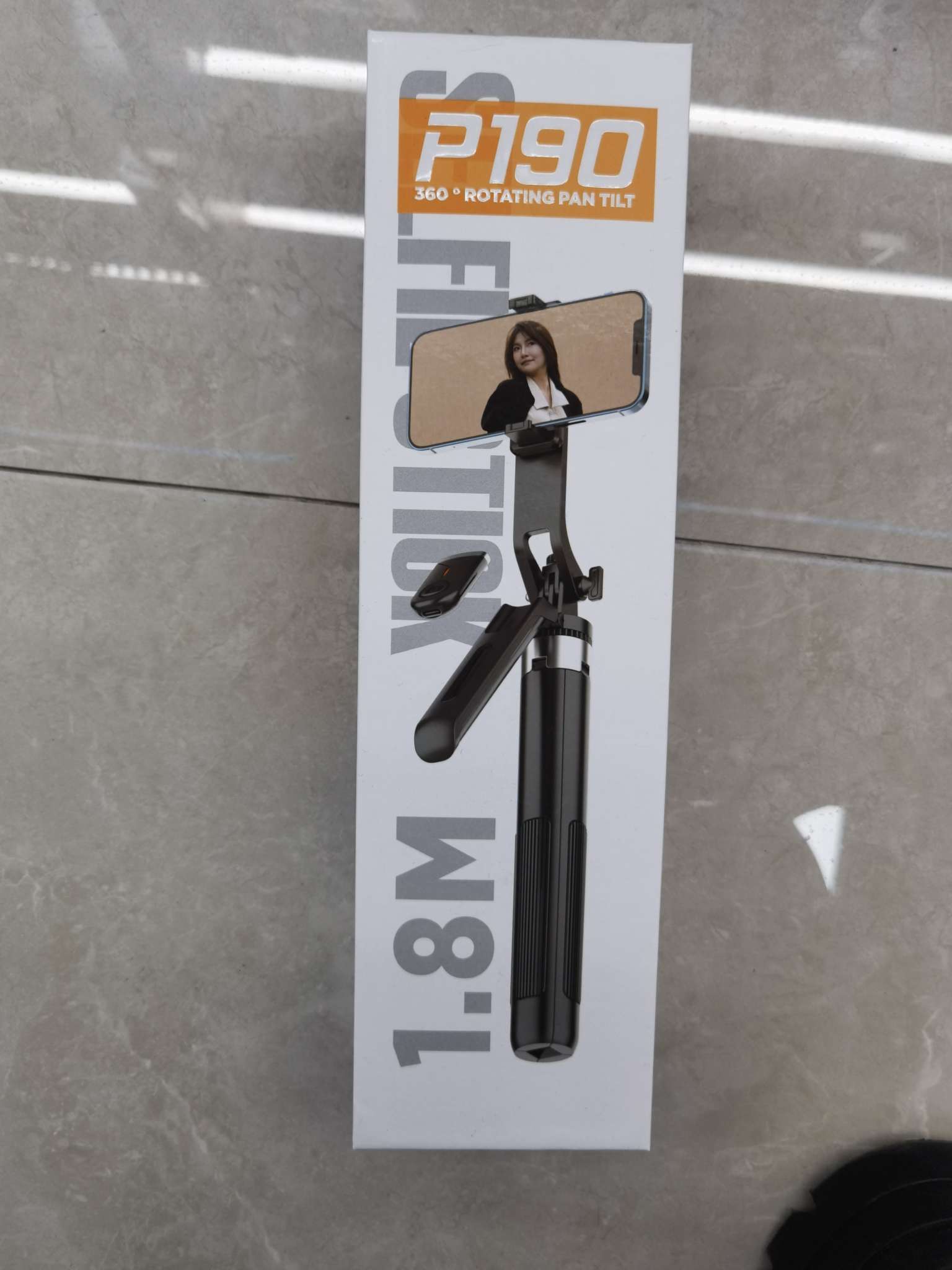 p190数码电脑手机配件多功能自拍杆三脚架充电宝便携自拍桿适用安卓苹果