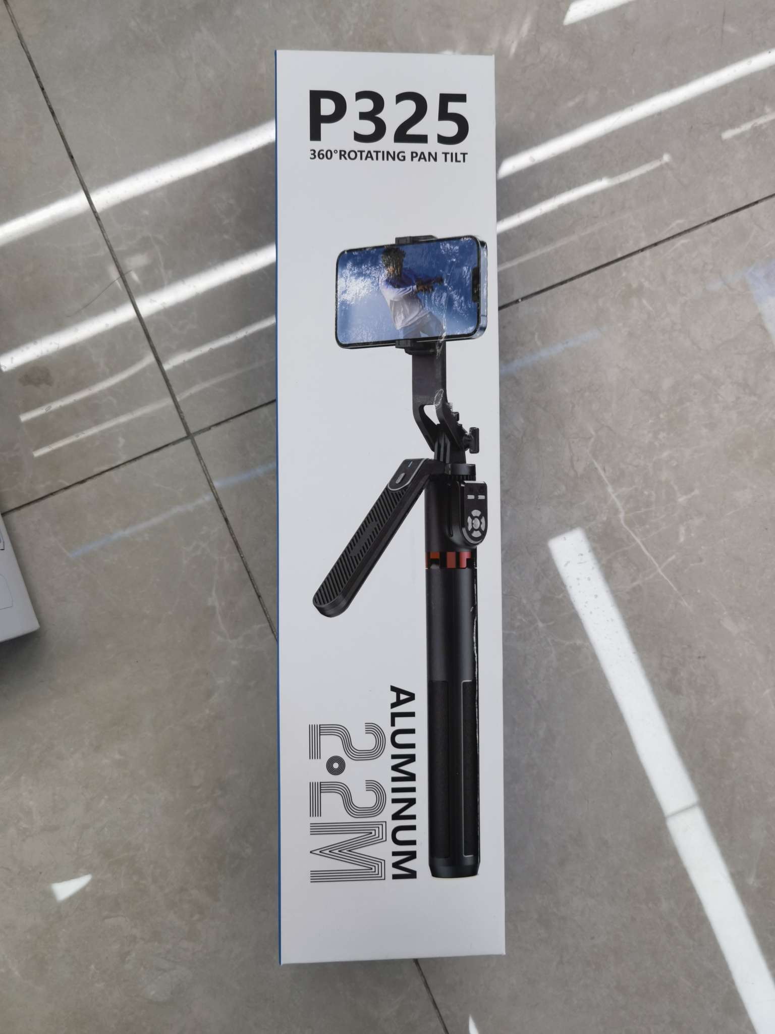 数码电脑手机配件p325多功能自拍杆三脚架充电宝便携自拍桿适用各种手机型号