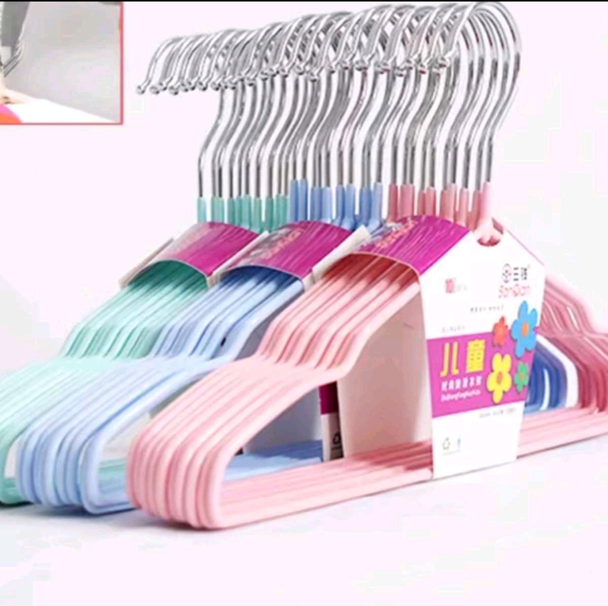 6011儿童防滑衣架家用挂衣架儿童衣服收纳颜色混装详情图2