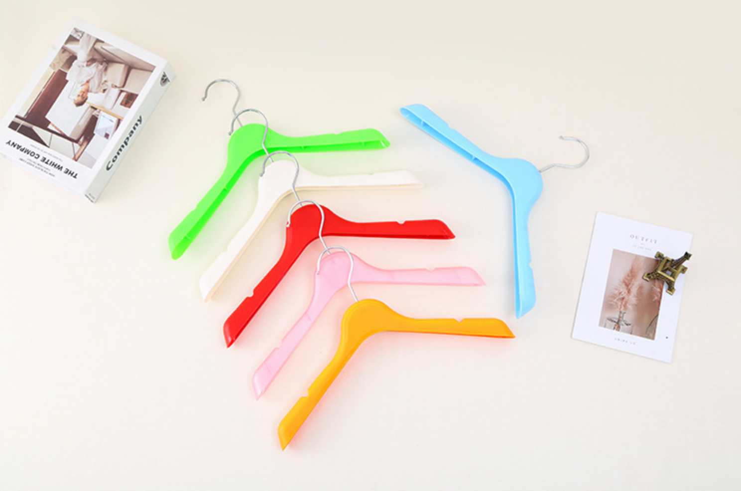 厂家直销塑料儿童衣架童装小孩宝宝白色塑料挂衣架子服装店用衣挂详情10