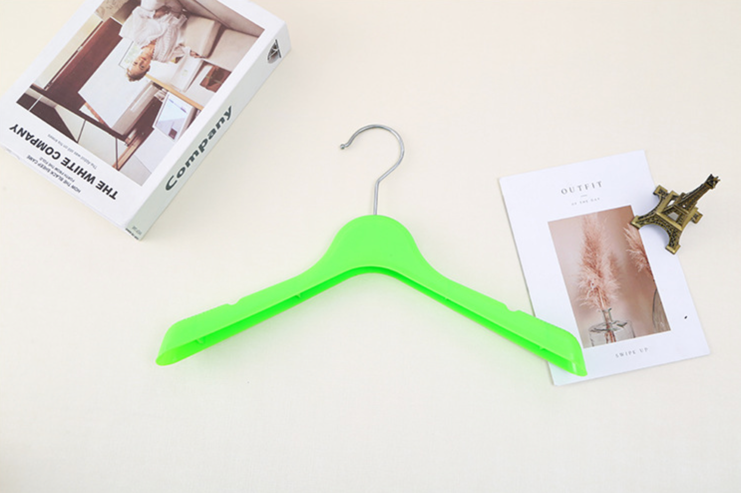 厂家直销塑料儿童衣架童装小孩宝宝白色塑料挂衣架子服装店用衣挂详情11