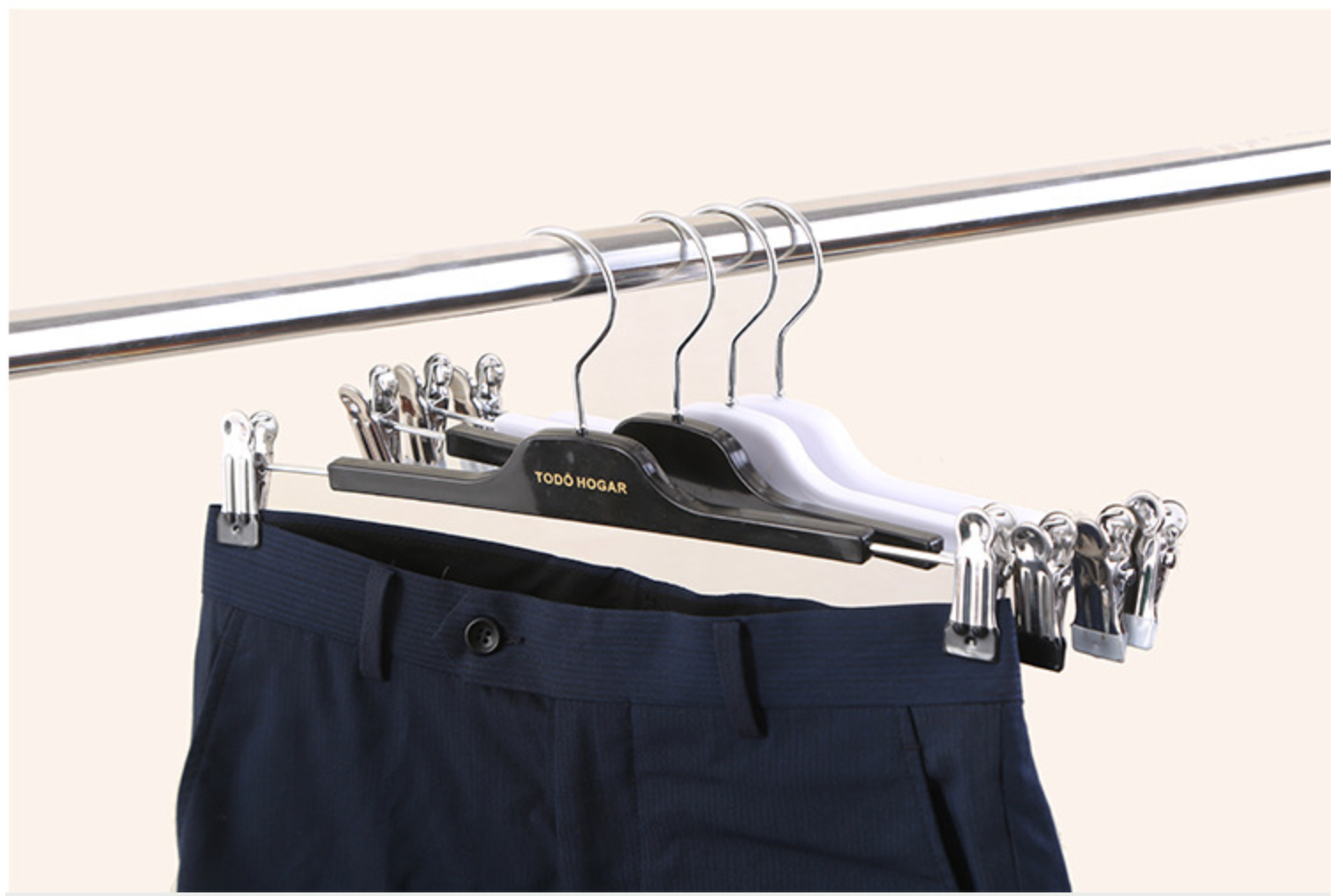 厂家直销多功能折叠塑料衣架衣服挂架简约衣架子衣物整理收纳用品详情13