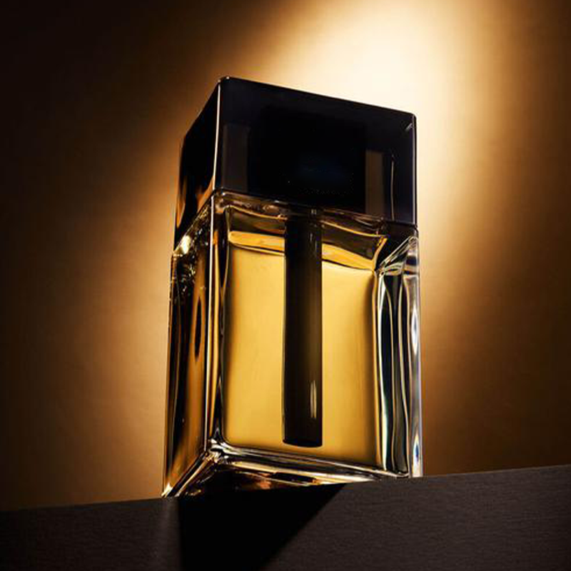 新品热销桀骜男香 水溶性持久散装香水香精  隆曼香精香料产品图