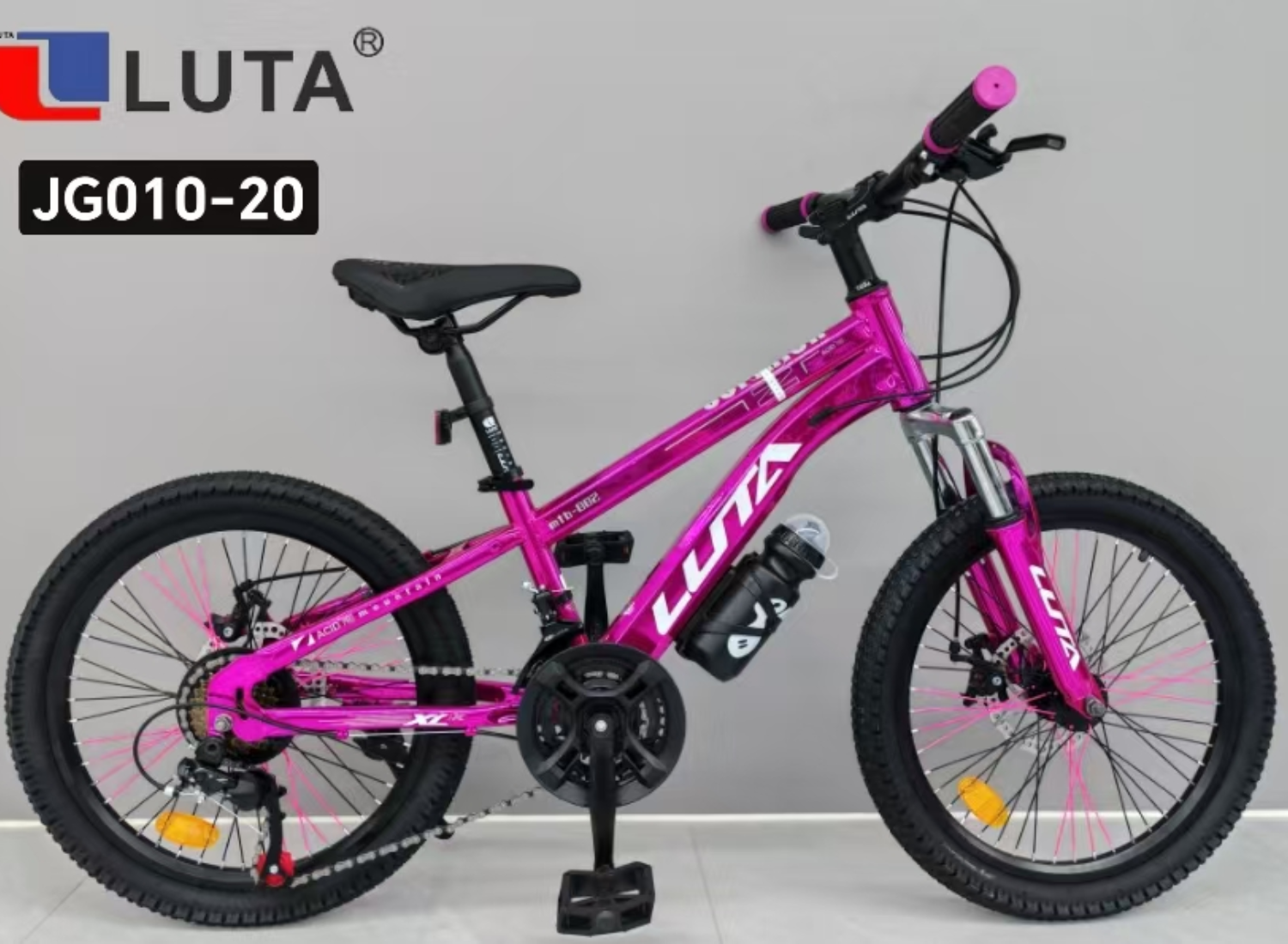 مركبة أطفال Luta Boild Hills JG010-20، وهي مطابقة وردية رائعة مزوَّدة بشوكة أمامية مضادة للزلازل وصحن فرامل. Application Scenario