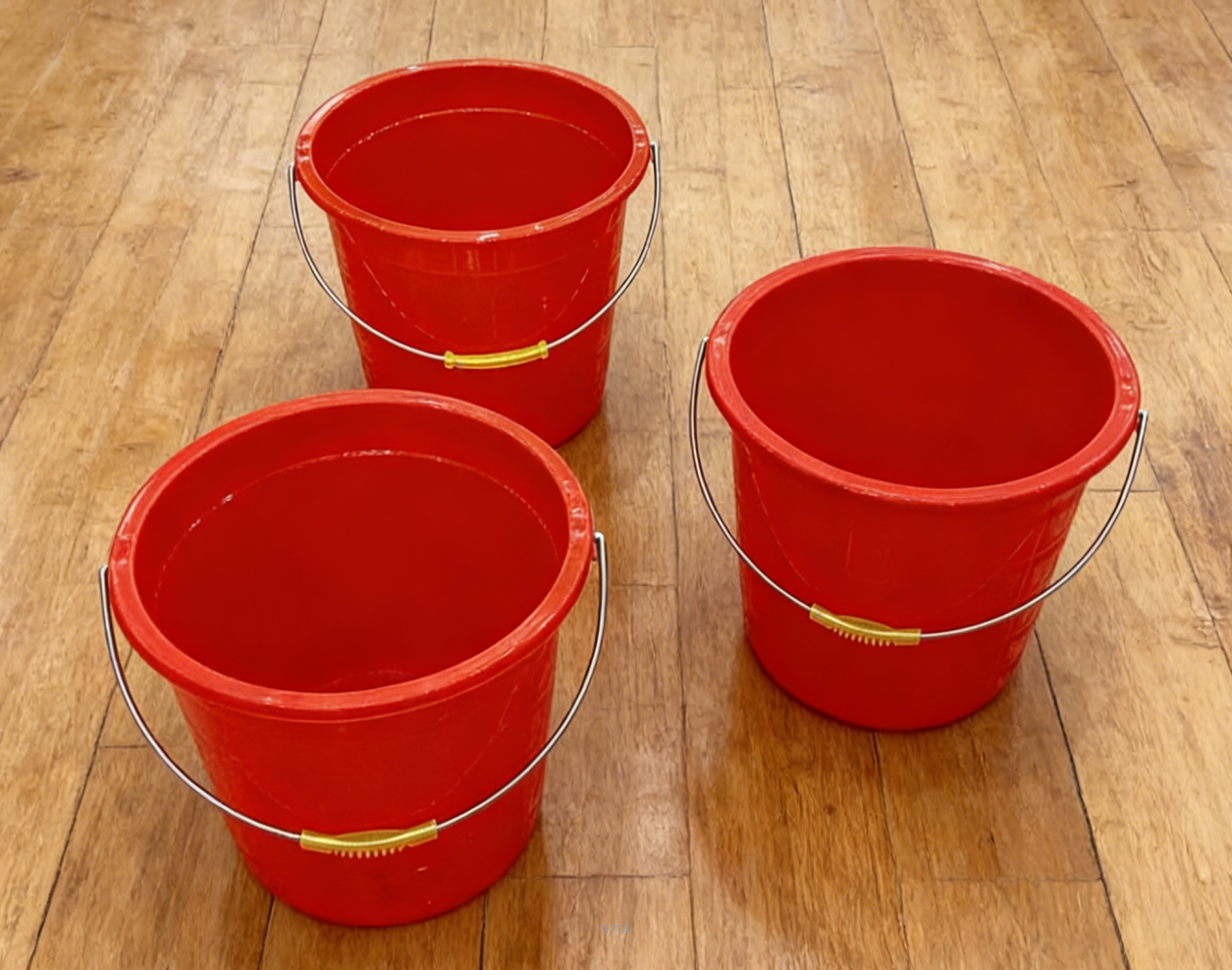 Multi-purpose plastic bucket, outdoor water bucket, pure water bucket, clinker lid, plastic packaging bottle, large-capacity, durable and multi-functional water storage container details Picture