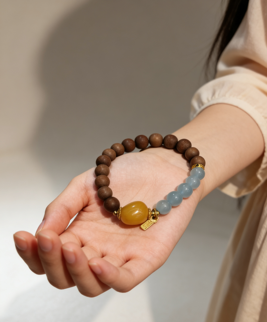 芭比檀海蓝宝手链手串手绳红绳饰品时尚手饰女款情侣款手链配饰潮流百搭产品图