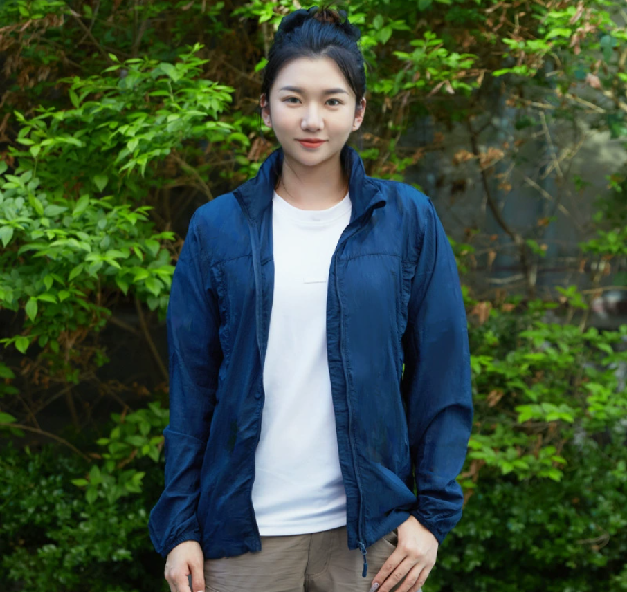 新款户外运动皮肤衣夏季超薄透气冰丝男士运动户外薄款冲锋衣防水外套