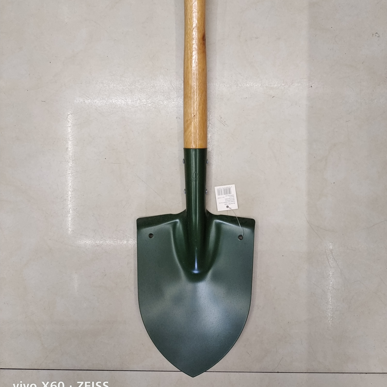 绿色铁锹耐用结实挖土工具户外园艺