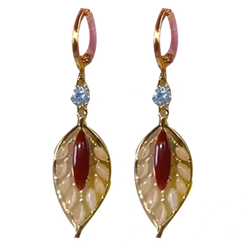 Fashionable red golden branch and jade leaf retro ear buckles, new pure silver needles, high-end Hong Kong-style light luxury earrings and earrings 112 detail image 2
