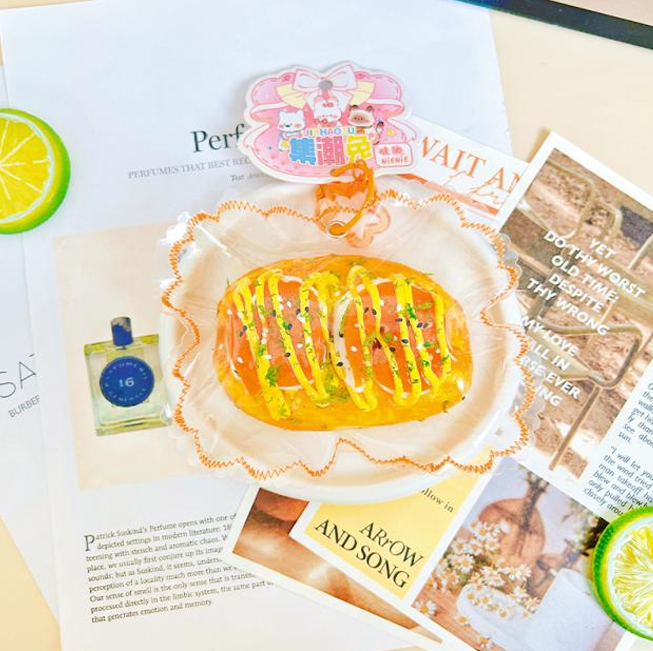 Vinyl figurines, star people, My World, trendy food series, fun to mold Application Scenario