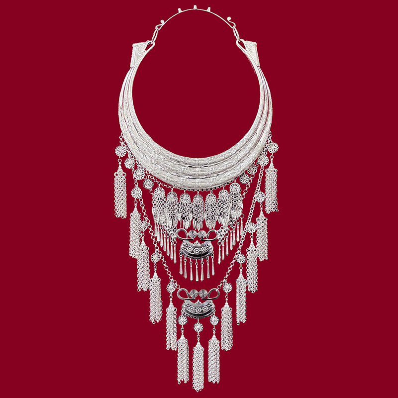 兰蝶民族风苗银项圈 锌合金镀银苗族项链 少数民族服装配饰 舞台节日庆典项饰银项链