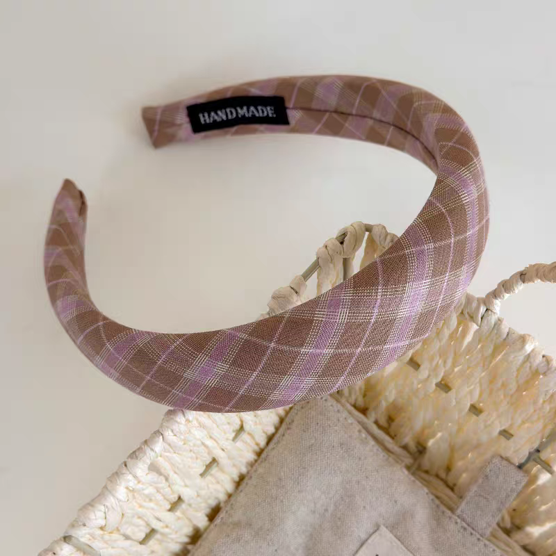 Retro forest-style girl, versatile and youthful, pink checkered sponge fabric hair band, high top hairpin headband for girls detail image 7