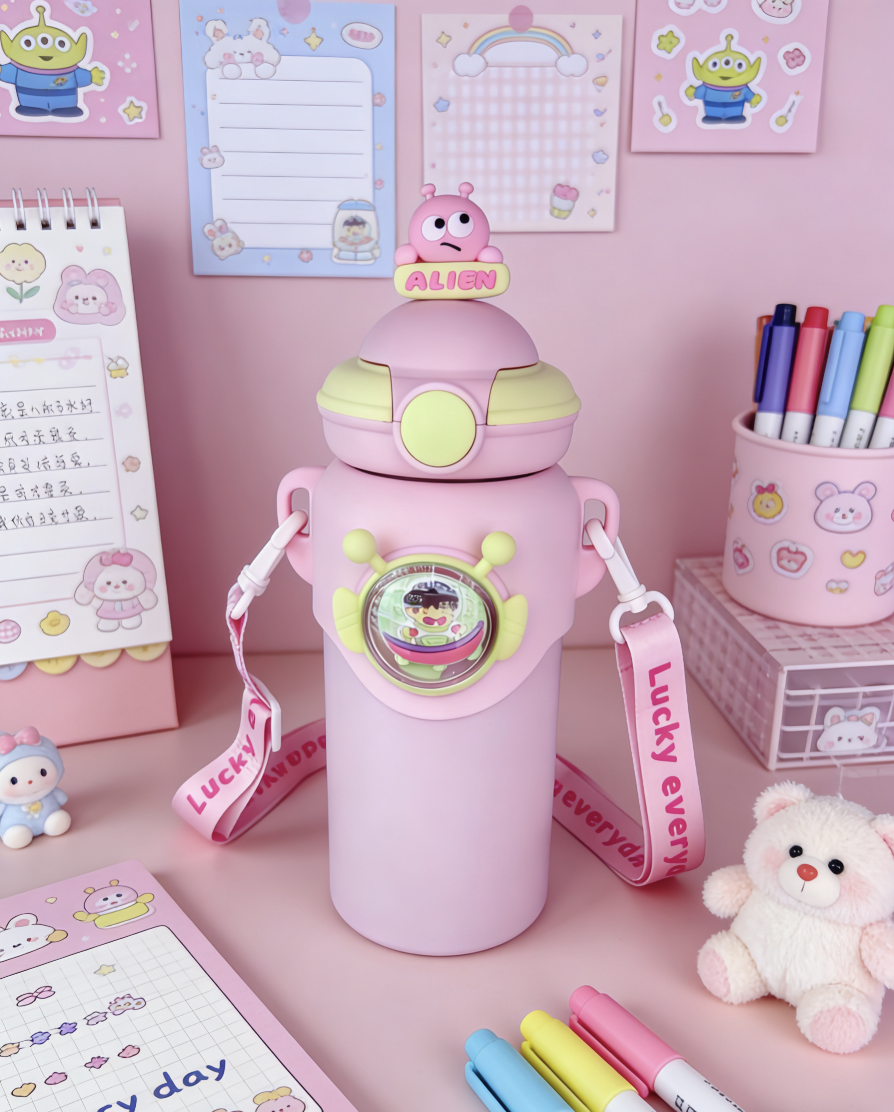 Baby student thermos cup, drinking water thermos cup, 580ml three-dimensional leak-proof 316 thermos cup, straw cup, shoulder cup, flying saucer thermos cup, cartoon doll, DIY with stickers detail image 12