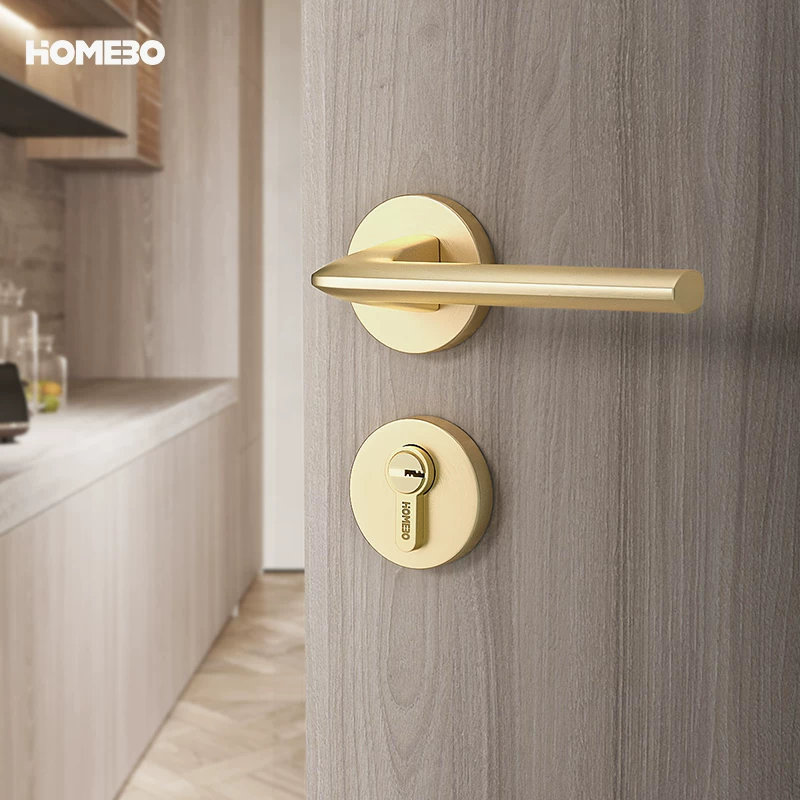 Haobao nordic gold cepillado cerradura de puerta interior de lujo habitación de succión magnética cerradura de puerta silenciosa manijas de puerta de madera cerradura dividida details Picture