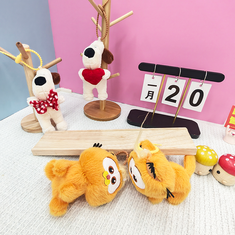 Creative 4-inch plush pendant, claw machine doll, key pendant, car schoolbag hanging decoration, gift, cartoon transformation keychain, dress-up doll pendant, plush toy, cute wholesale details Picture