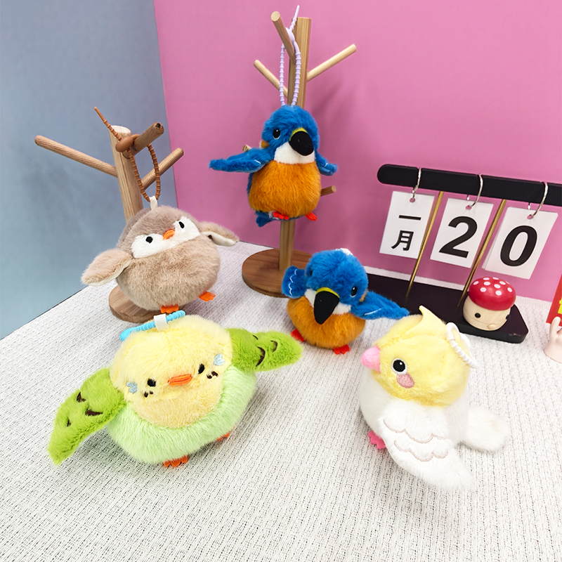 Cute plush toy figurines, bird pendants, dolls, keychains, trendy trendy figurines, bags, pendants, mobile phone chains details Picture