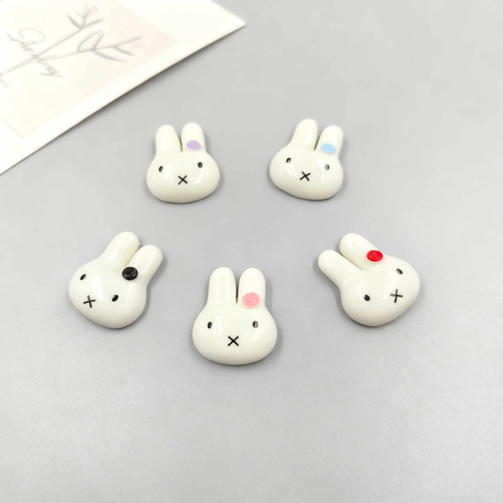 钥匙扣/卡通钥匙扣挂件/钥匙扣公仔挂件/宋锦/流沙入油玩具白底实物图