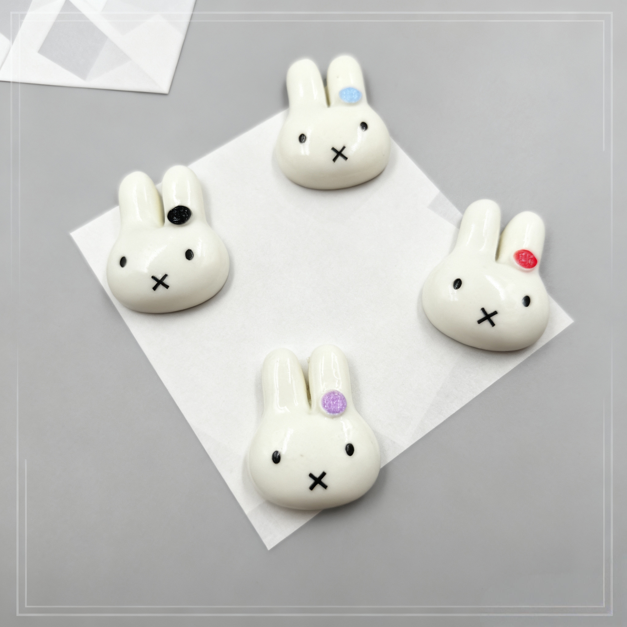 钥匙扣/卡通钥匙扣挂件/钥匙扣公仔挂件/宋锦/流沙入油玩具产品图