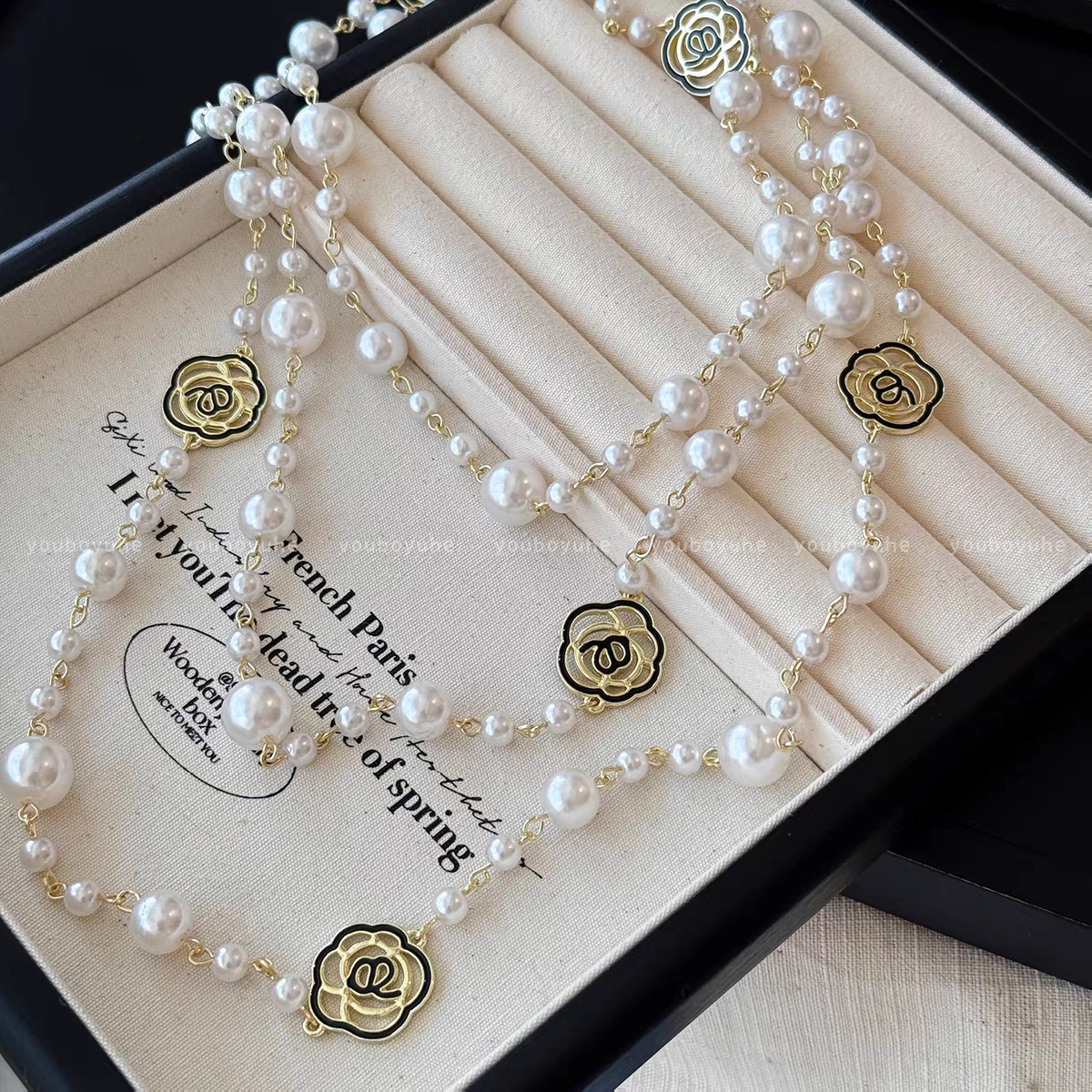 诗洛琪饰品法式黑金山茶花多层珍珠项链女小香风轻奢高级感锁骨链配饰详情图5