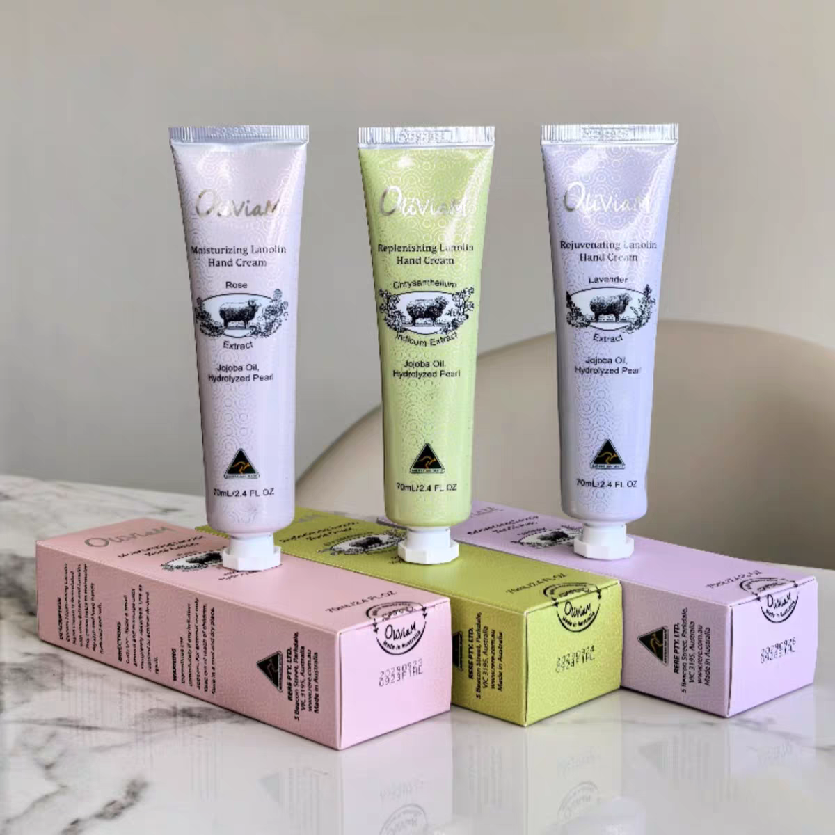 Australian imported Oliviam Chamomile lanolin Hand Cream 70g, long-lasting moisturizing, nourishing and anti-wrinkle Specification image