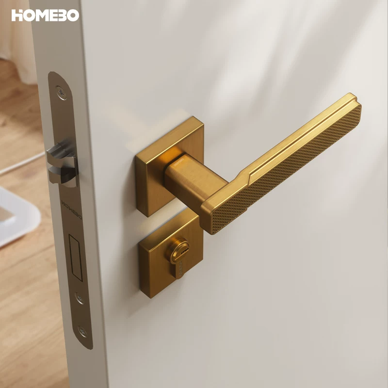 Haobao door lock, indoor yellow antique copper bedroom magnetic suction silent room split modern simple household solid wood door handle Application Scenario