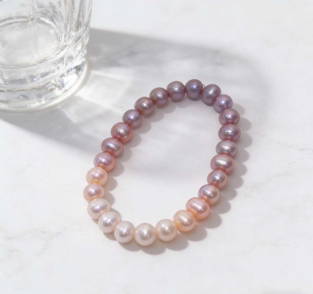 天然淡水珍珠糖果渐变手串女款时尚简约饰品白底实物图