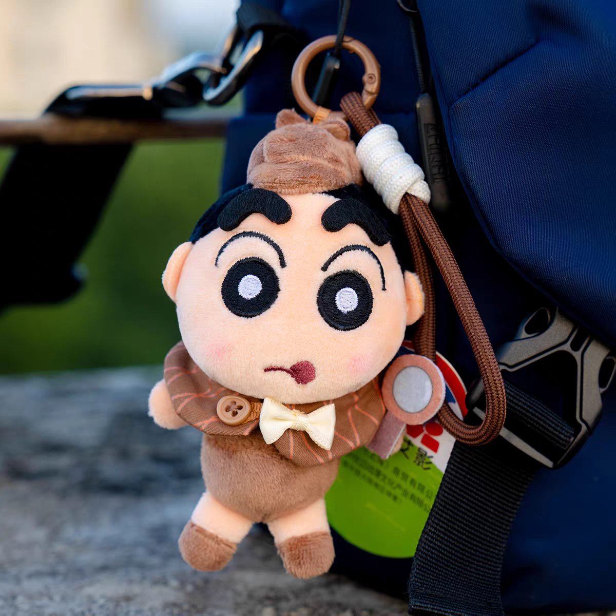 Authentic Crayon Shin-chan profession uniform keychain pendant, cute small schoolbag, backpack pendant chain, girls' gift Application Scenario