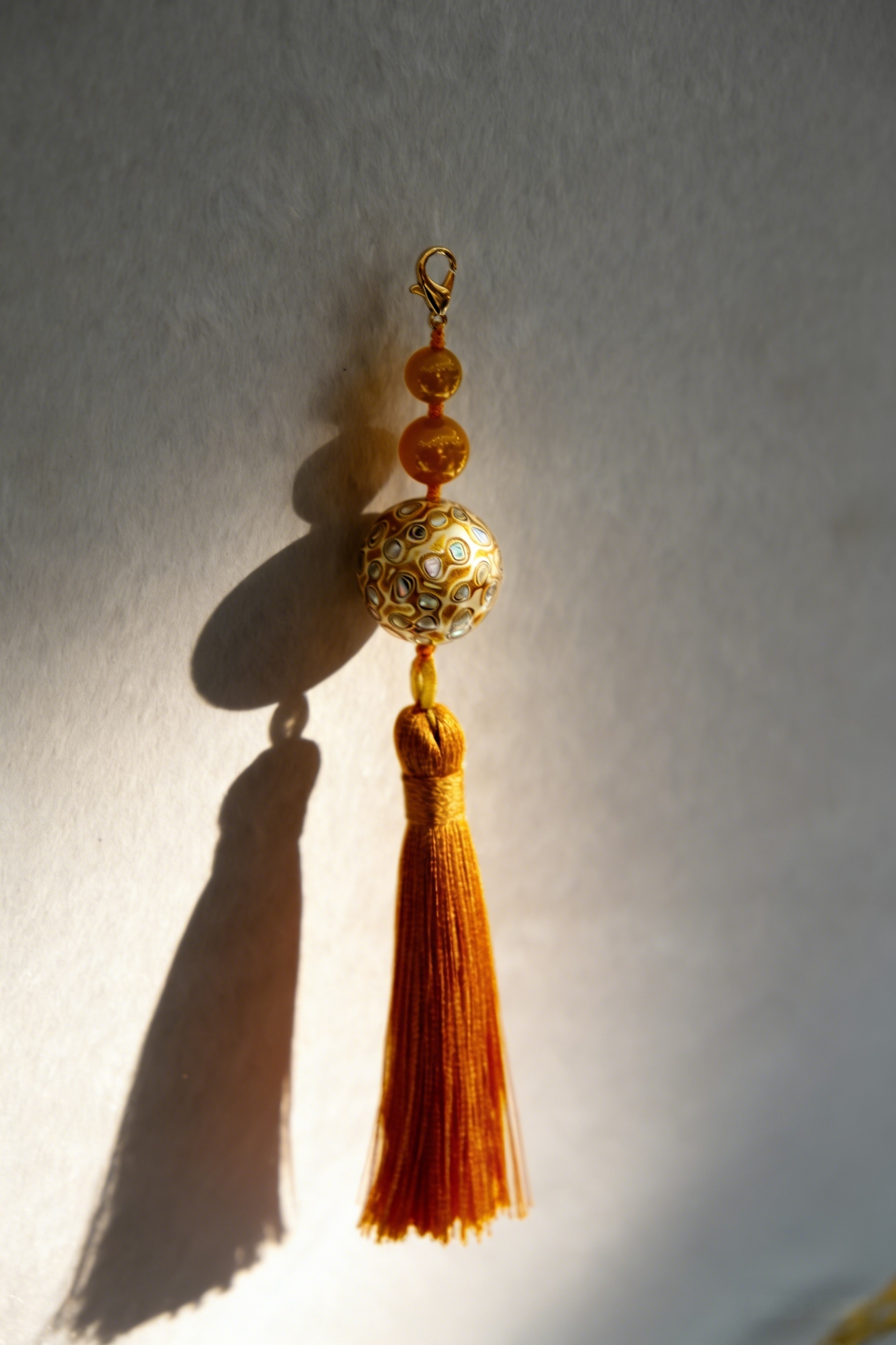 非遗金色大漆珠流苏挂件