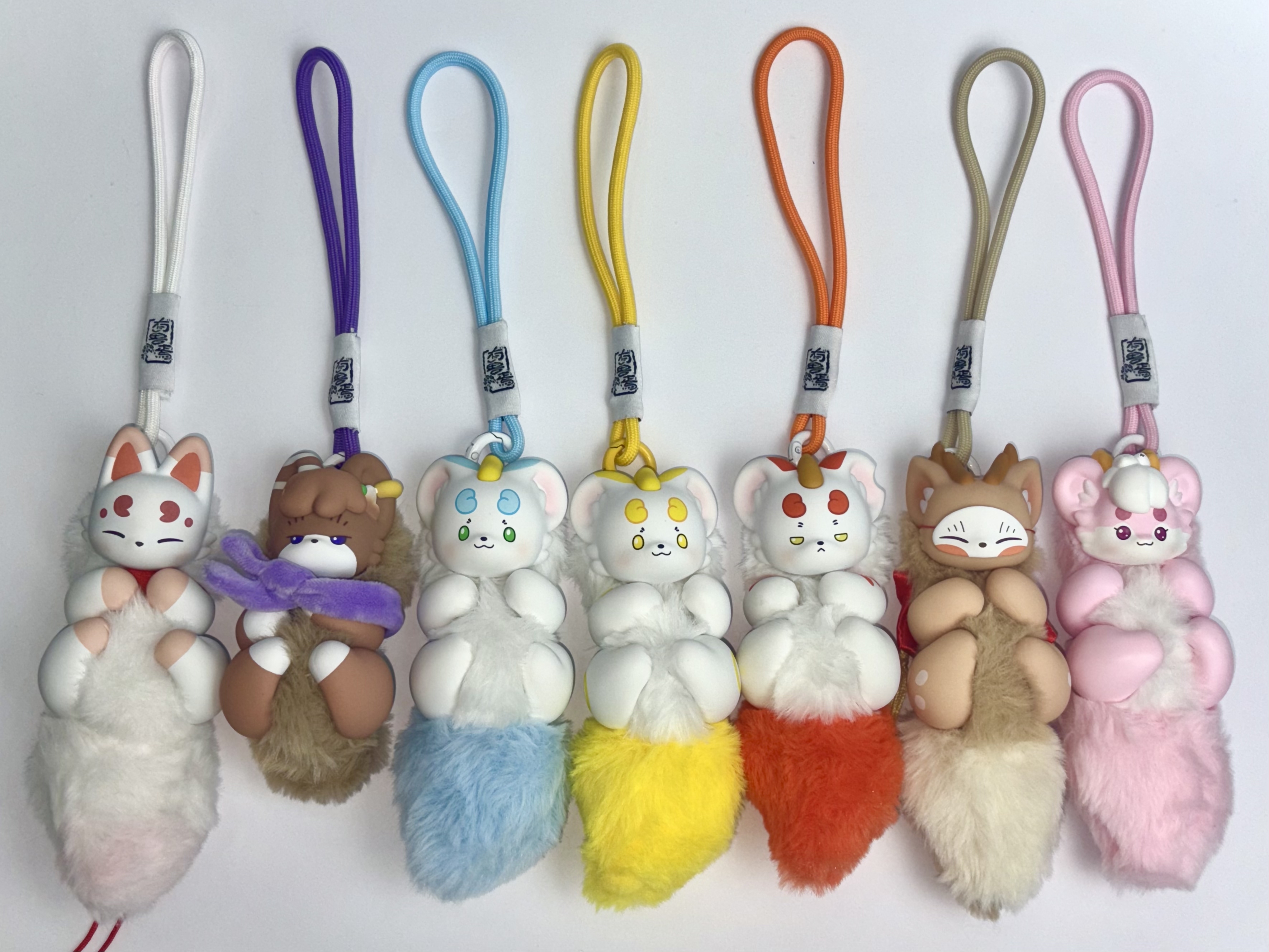 有兽焉掌间有灵系列复合毛绒公仔挂件盲盒