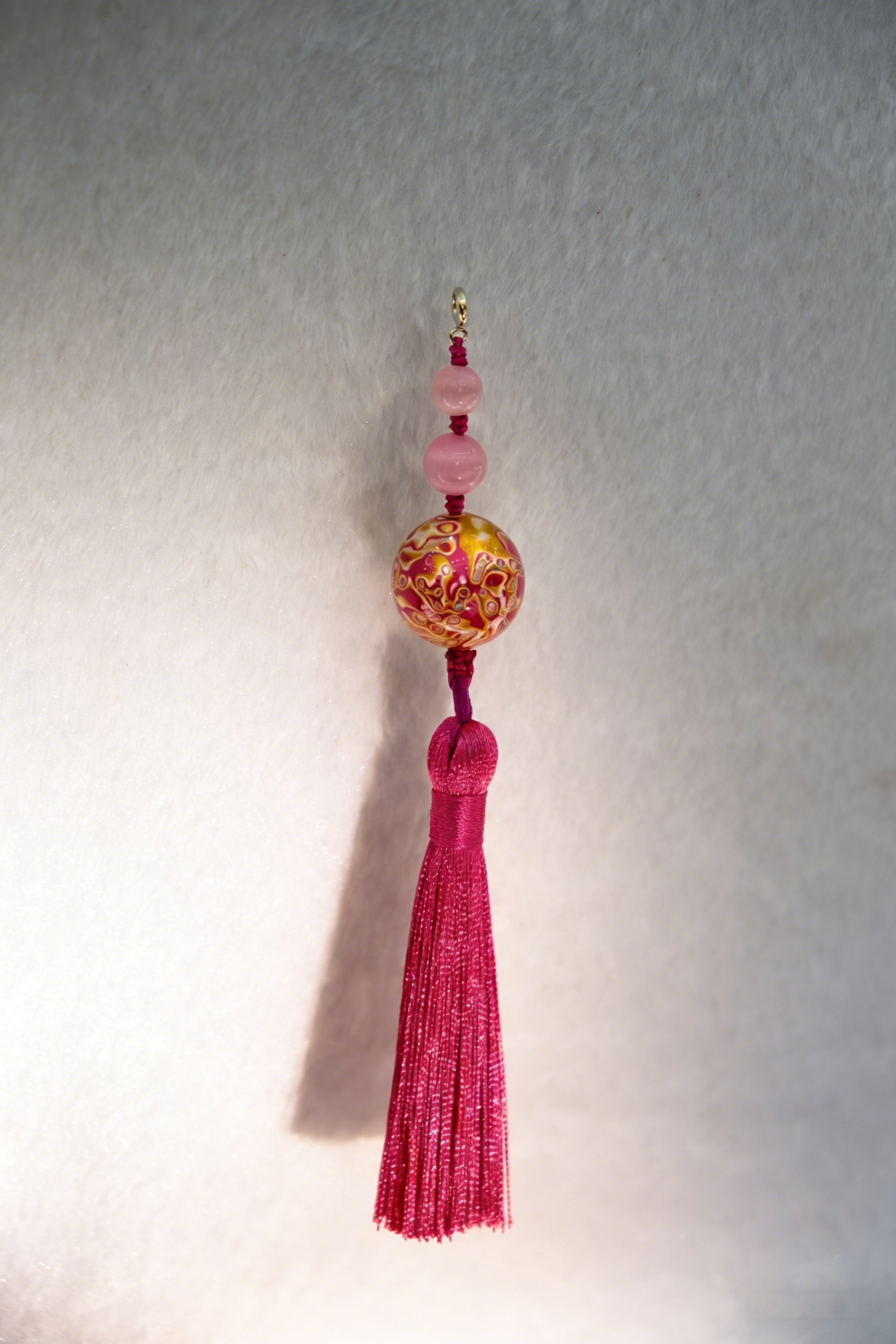 非遗粉色大漆珠流苏挂件