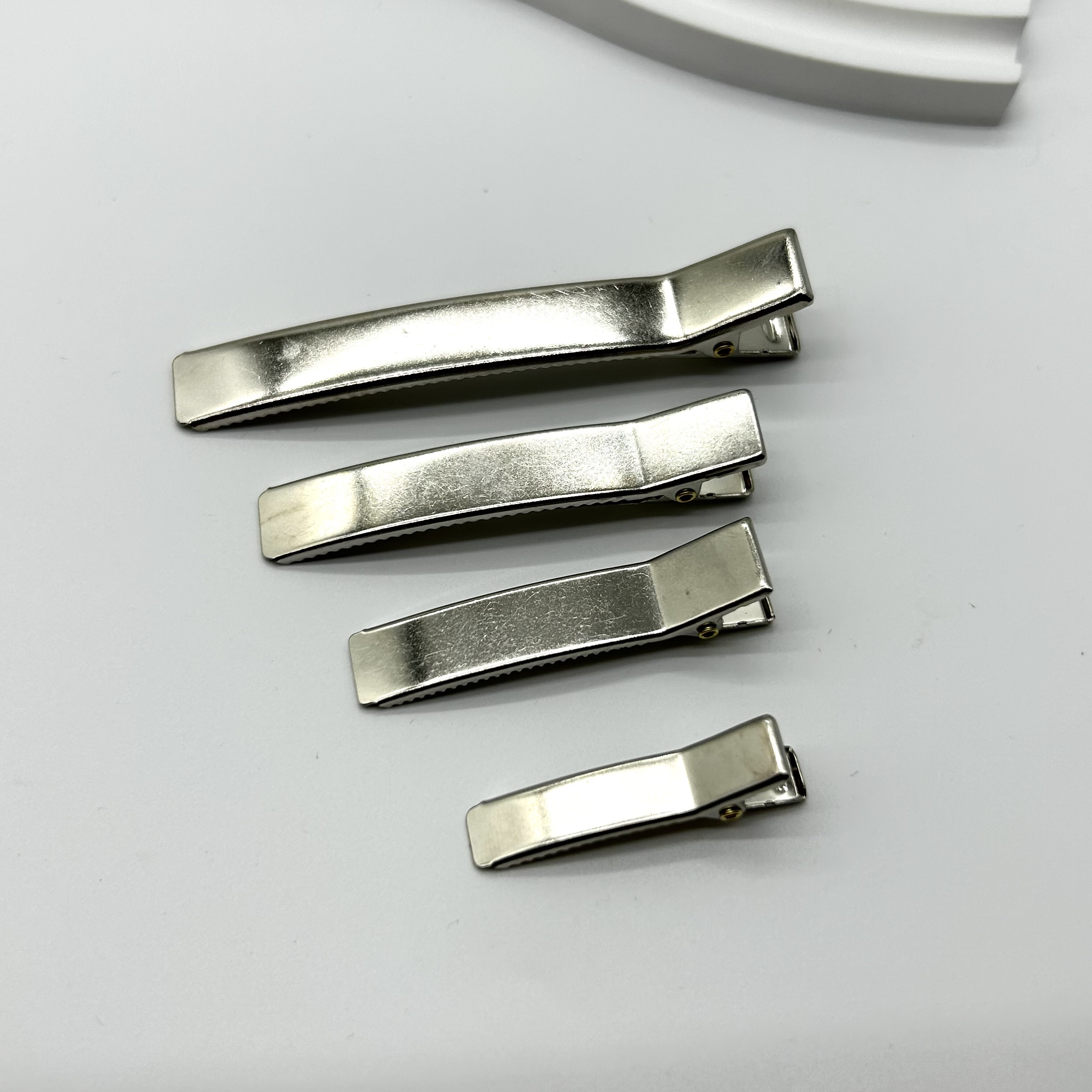 发夹/发饰/发卡/抓夹/鲨鱼夹细节图