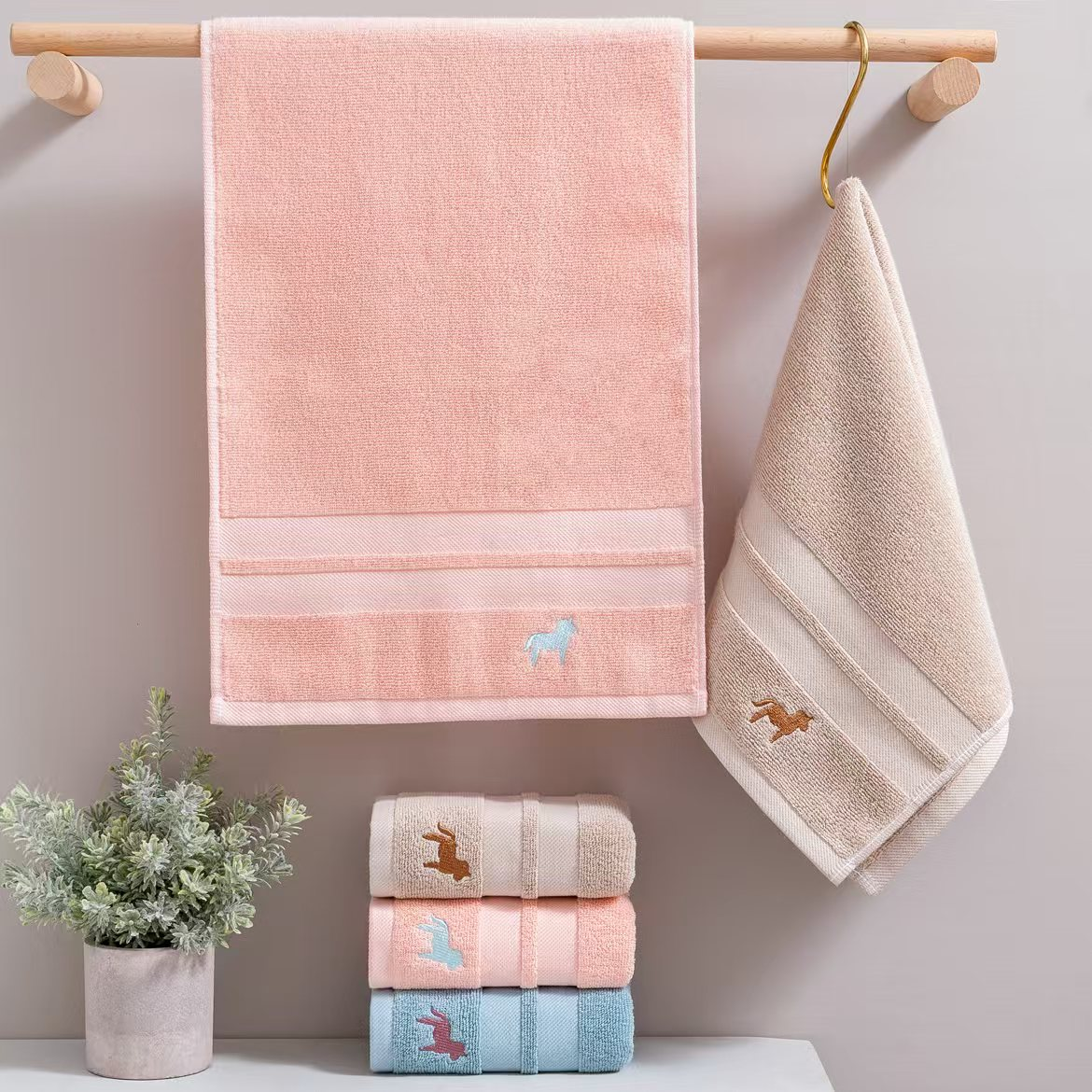 Adult absorbent face wash cotton towel, small horse embroidery thickened bath towel, cotton gift towel
