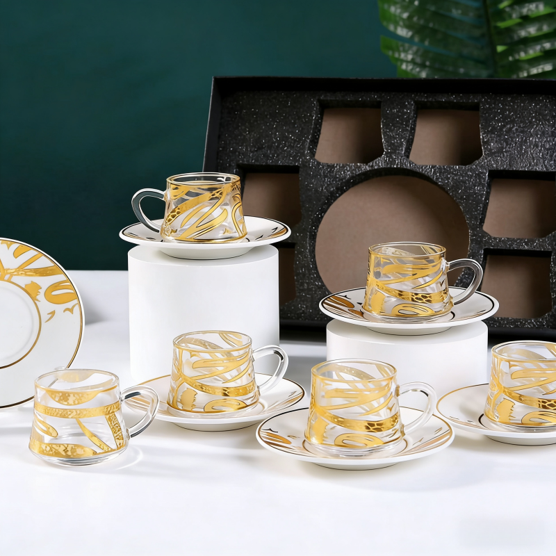 Nordic transparent gold-painted creative tea cups, glass cups, light luxury heat-insulating coffee cups and cold drink cups Application Scenario