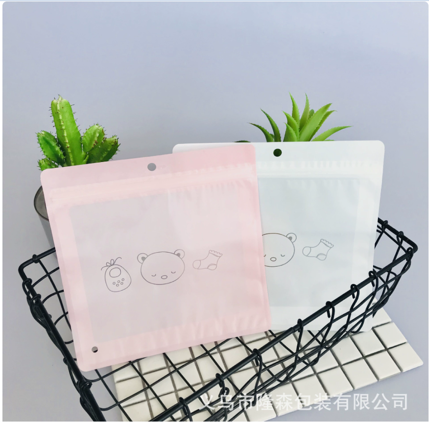 Plastic packaging bags, children's pantyhose wipes, children's masks, self-sealing bags, baby socks, children's sock packaging bags details Picture