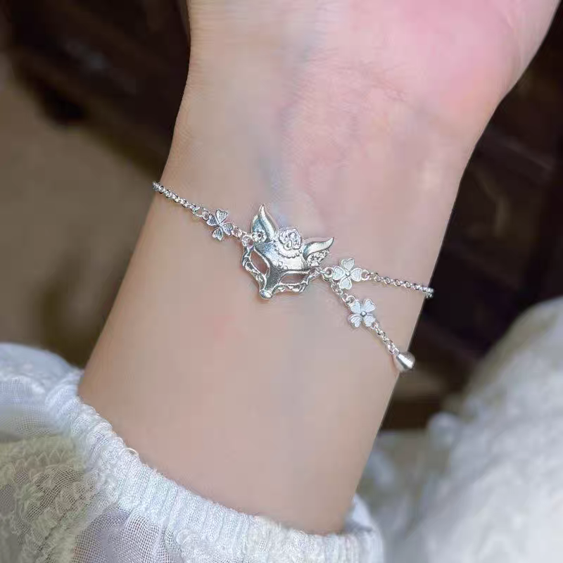 S925 sterling silver fox mask bracelet detail image 4