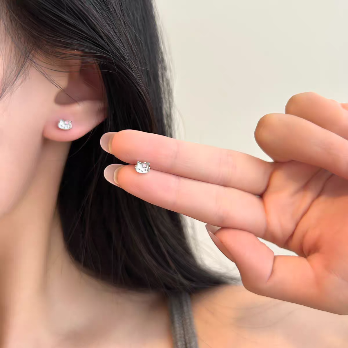 S925 sterling silver cute KT cat screw ear studs detail image 3