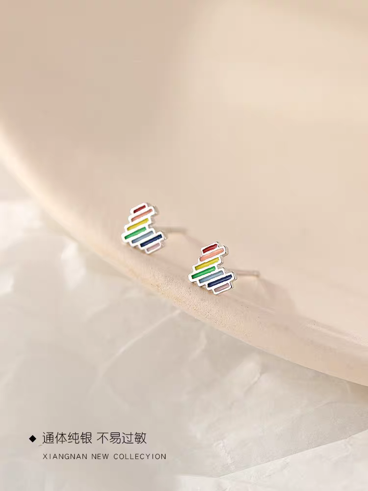 S925 sterling silver rainbow heart Stud earrings for women detail image 3