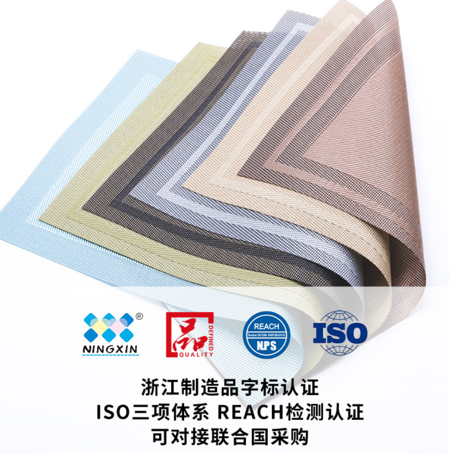 Creative heat-insulating PVC placemats and coasters set 180g, heat-resistant and anti-slip practical household items Application Scenario