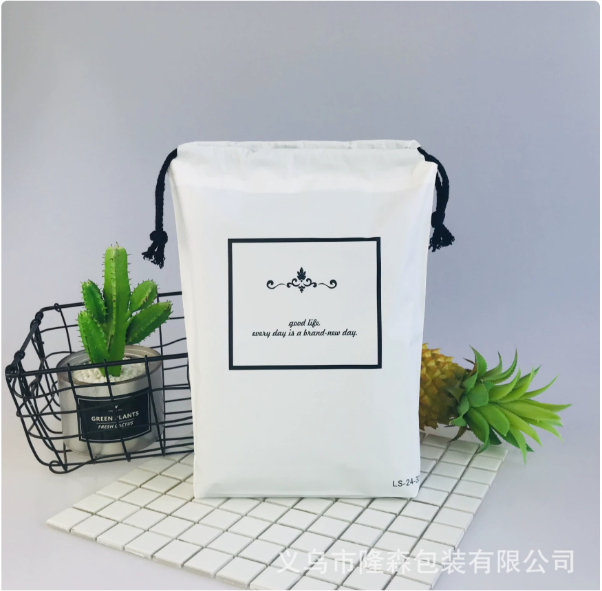 Colored cloth bags, colorful drawstring drawstring bags, gift packaging cloth bags Application Scenario