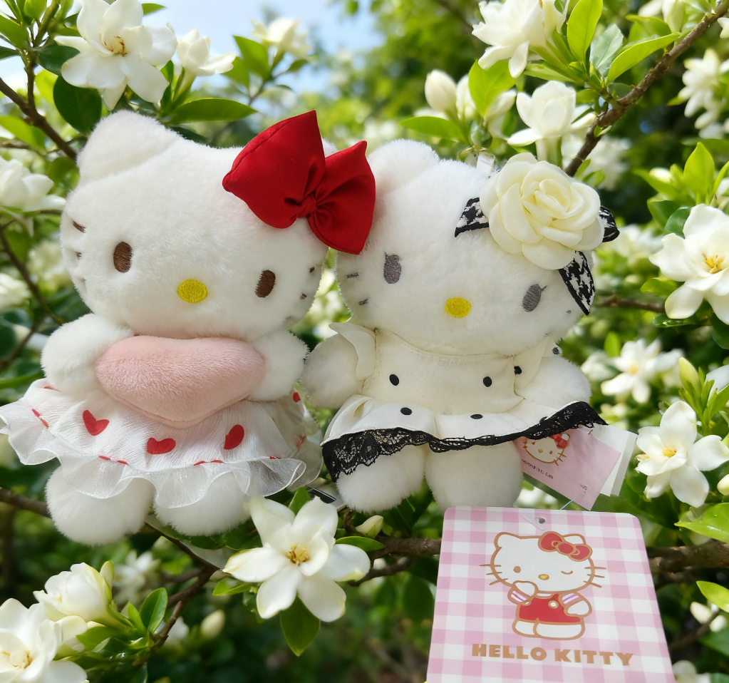 Sanrio HelloKitty pendant doll Plush keychain Melody couple schoolbag pendant