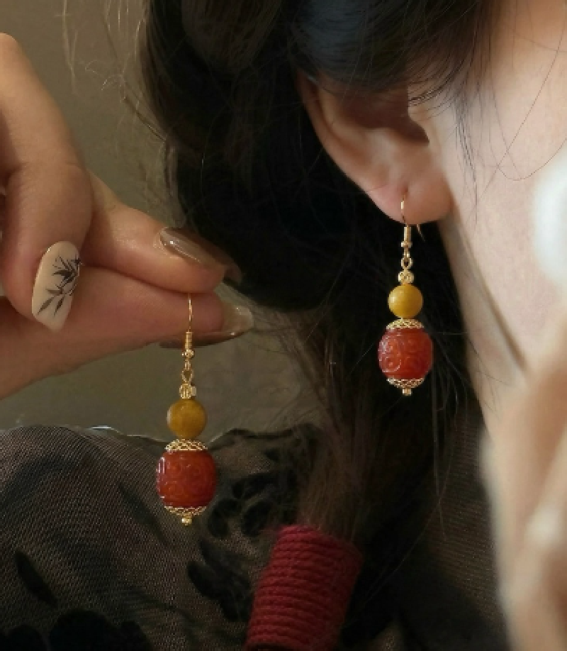 Tangtangtang Tent Incense Sleep-Inducing and Relaxing Earrings Natural red agate, cloud-patterned old-shaped beads EH000924