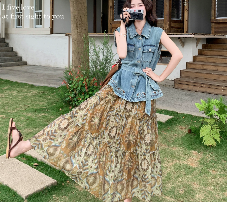 Retro Hong Kong-style embroidered tie denim vest skirt set for women's summer waist-cinching and slimming two-piece floral dress