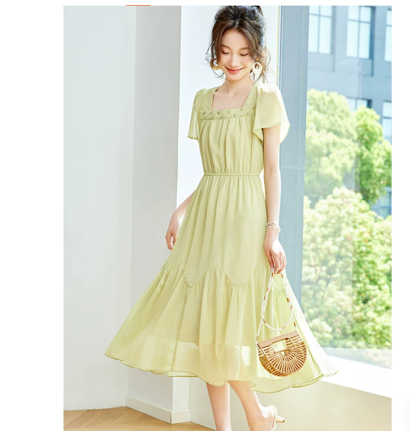 This is a super popular summer dress for women with a high-end square-neck, cinched waist and slimming look Application Scenario