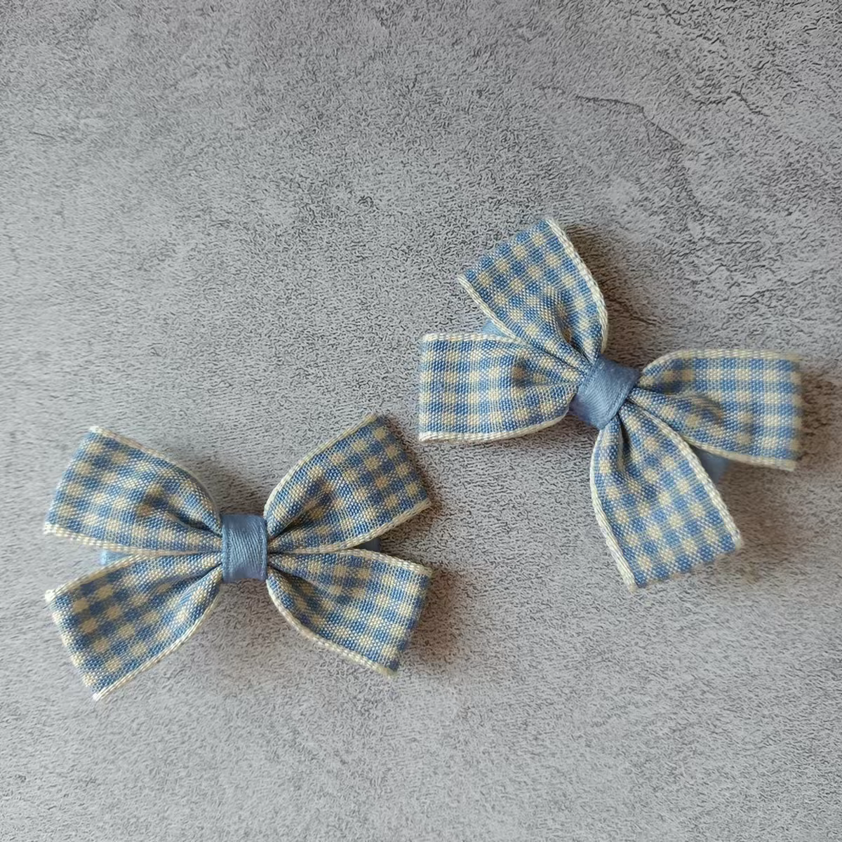 Korean-style sweet and cute hair clips for girls, children and students, light blue checkered small bow, pair clips, side clips, bangs clips, Yifan accessories detail image 4