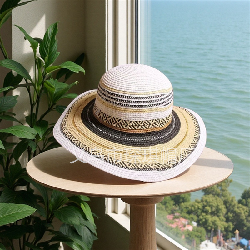 Women's summer straw hats, colorful straw woven beach hats, ethnic style seaside vacation sun protection hats, travel outdoor leisure breathable sun hats, Lafite grass hats details Picture
