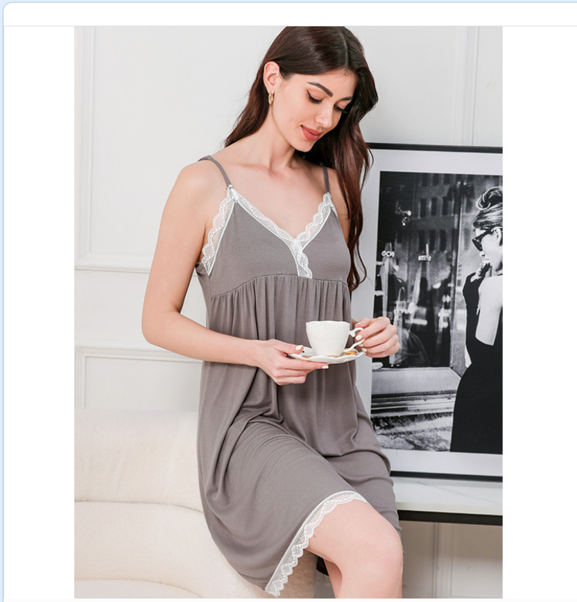 Ribbed cotton and lace patchwork can be worn as a loose halter nightgown for women. It is a large-sized, sexy pajama for home wear details Picture